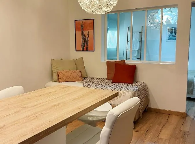 T2 Neuf Hyper Centre Et Calme Apartment